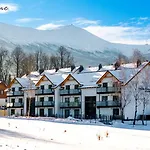 Nowoczesne Z Klimatyzacja I Balkonami, W Dobrej Lokalizacji Apartamento