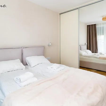 Nowoczesne Z Balkonami, W Dobrej Lokalizacji Apartmán *