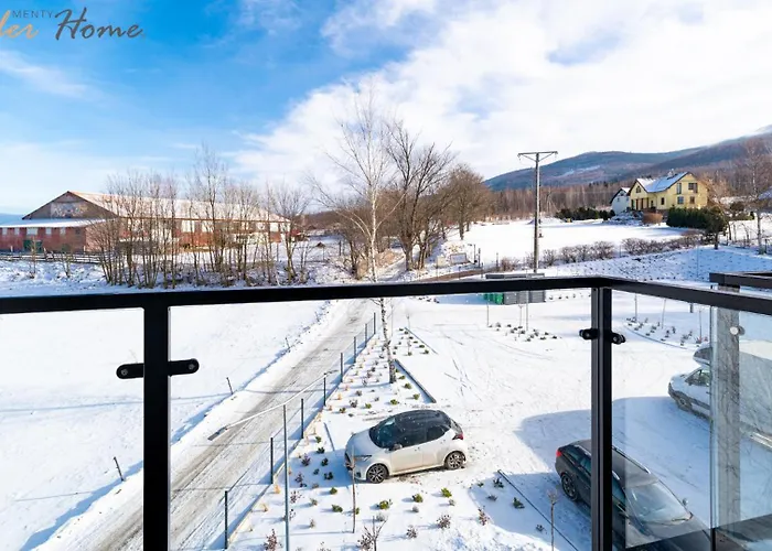 Nowoczesne Z Klimatyzacja I Balkonami, W Dobrej Lokalizacji