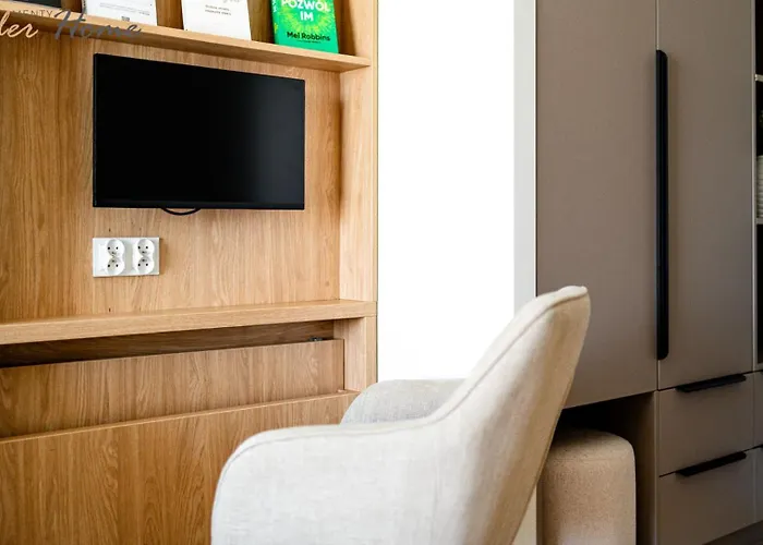 Apartman Nowoczesne Z Klimatyzacja I Balkonami, W Dobrej Lokalizacji